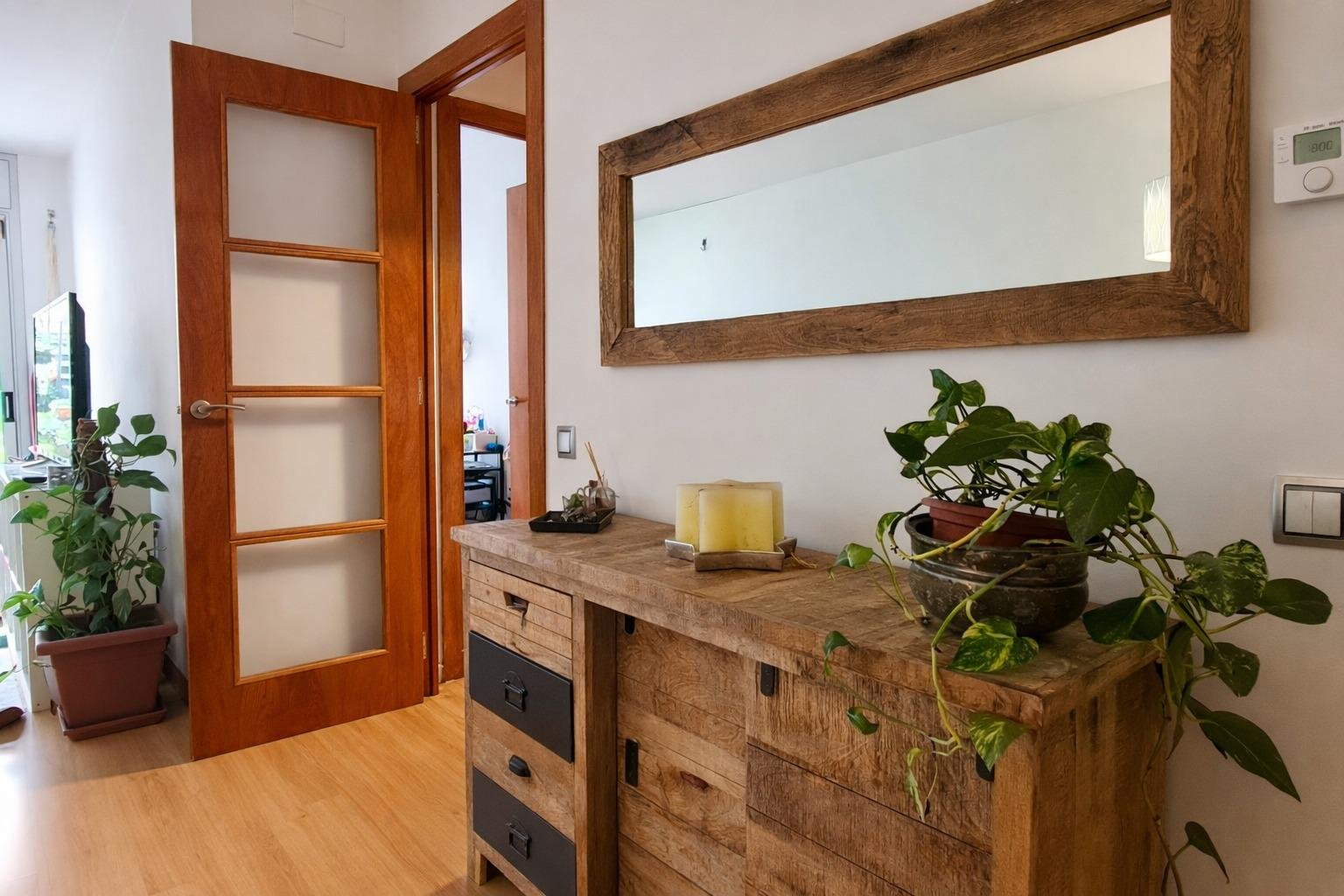 Foto 7 de MAGNÍFICO BAJO DE  4 HABITACIONES, 100M2 DE PISO + 100M2 DE PATIO EN SANT CUGAT DEL VALLÈS.
