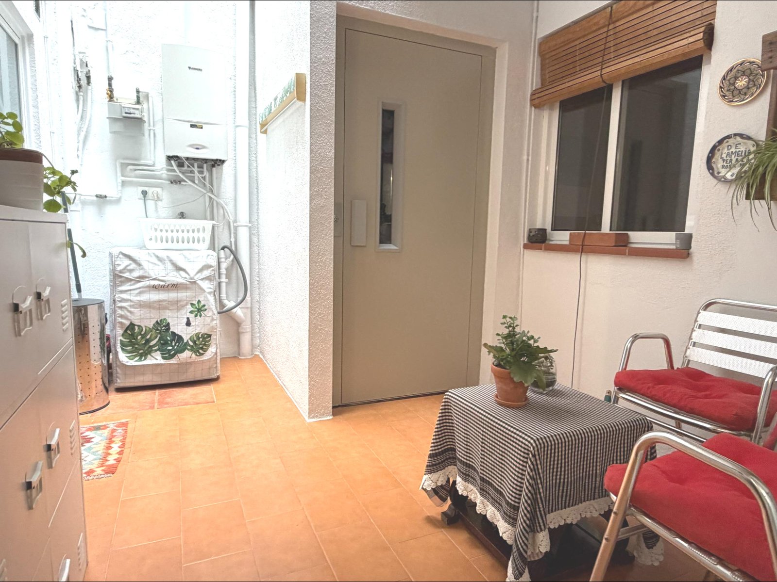 Photo 10 of GROUND-FLOOR FLAT WITH A HUGE GARAGE
