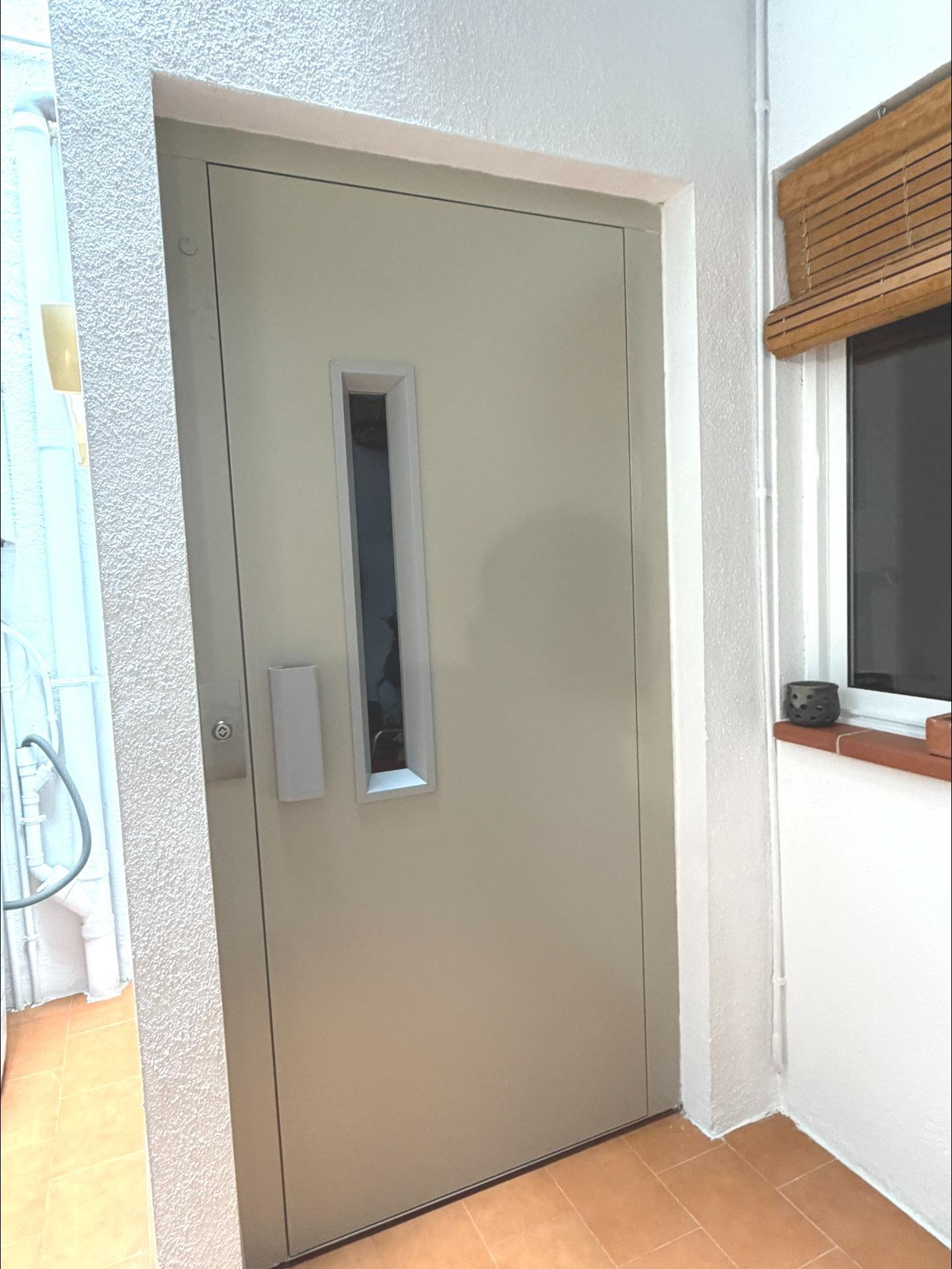 Photo 12 of GROUND-FLOOR FLAT WITH A HUGE GARAGE