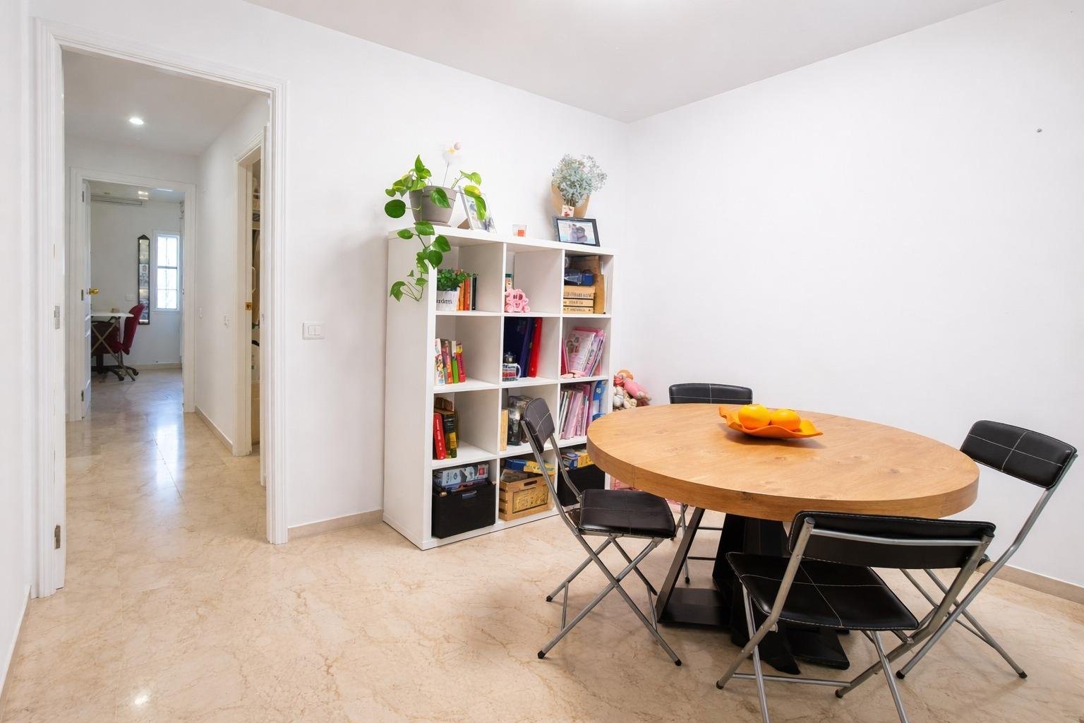 Foto 9 de Piso de 3 habitaciones y 2 terrazas en Sant Jordi Park de Rubí.