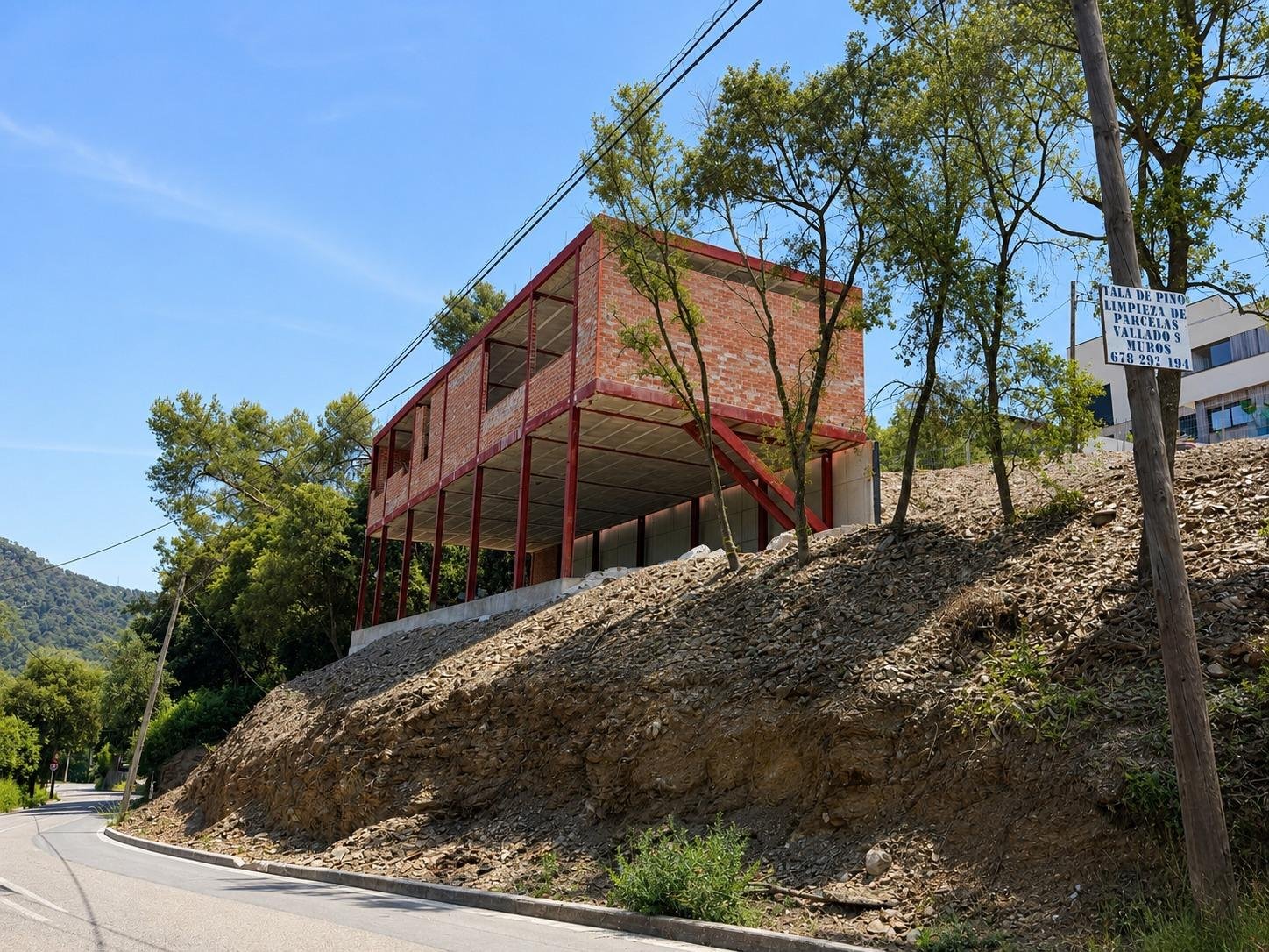 Foto 6 de Casa a La Floresta en construcció de 385 m totalment personalitzable. Lliurament el novembre de 2026.