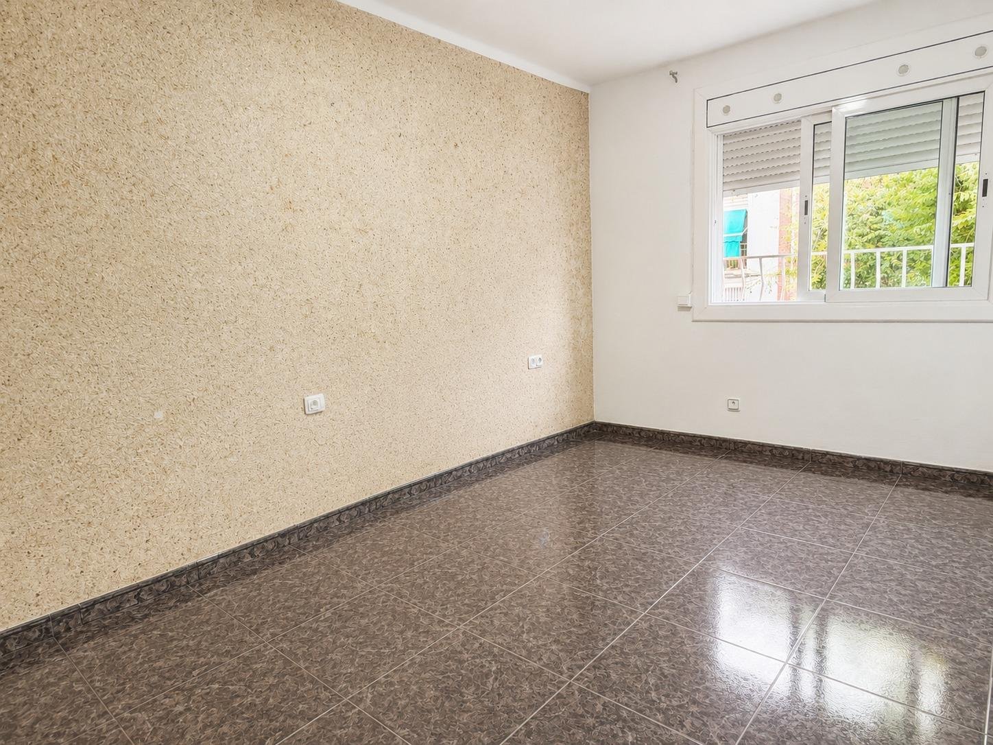Foto 6 de PISO DE 3 HABITACIONES EN CAN RULL SABADELL.