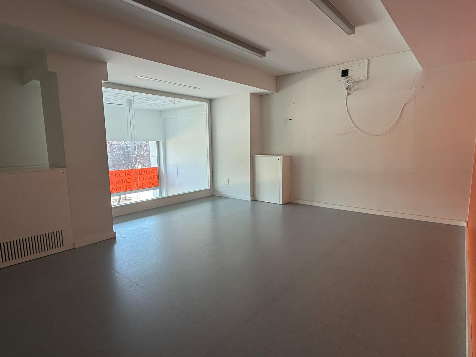Foto 35 de Local comercial único en pleno centro de Sabadell – 817 m² construidos
