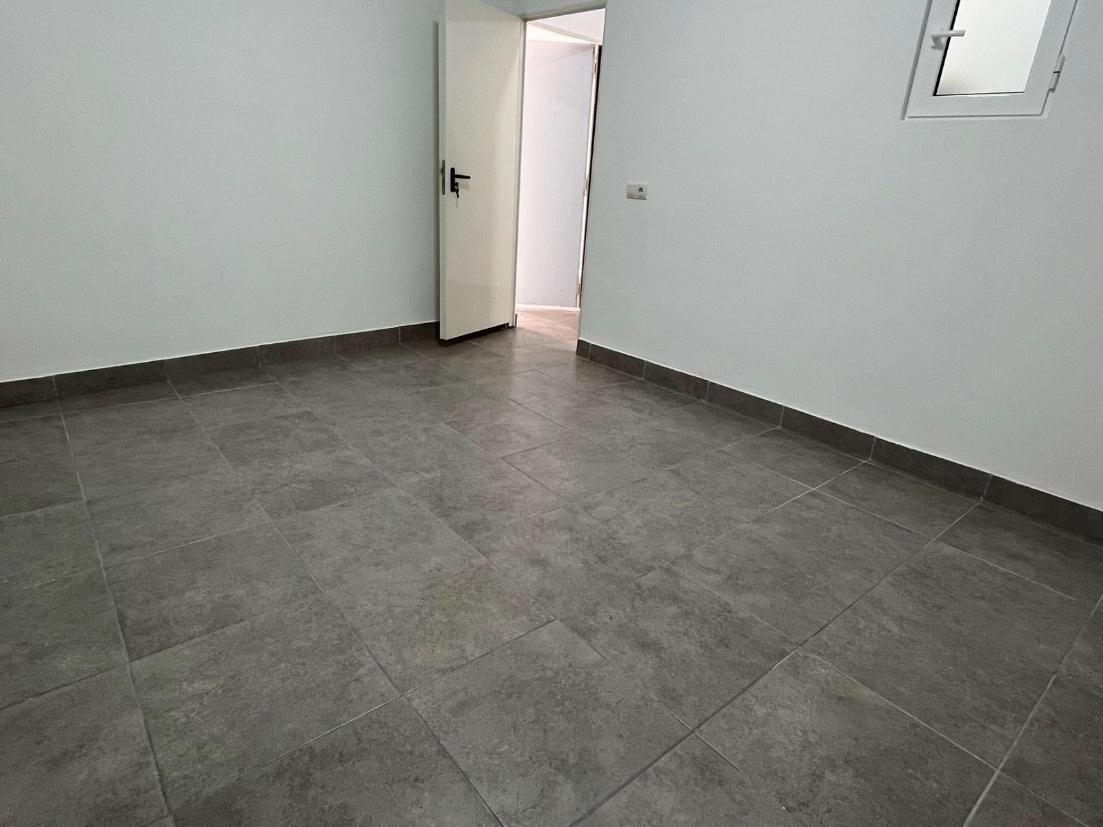 Foto 30 de Impresionante Casa de Pueblo Reformada en Castellsera por solo €270,000