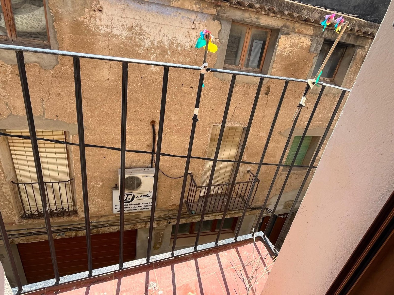 Foto 47 de Impresionante Casa de Pueblo Reformada en Castellsera por solo €270,000