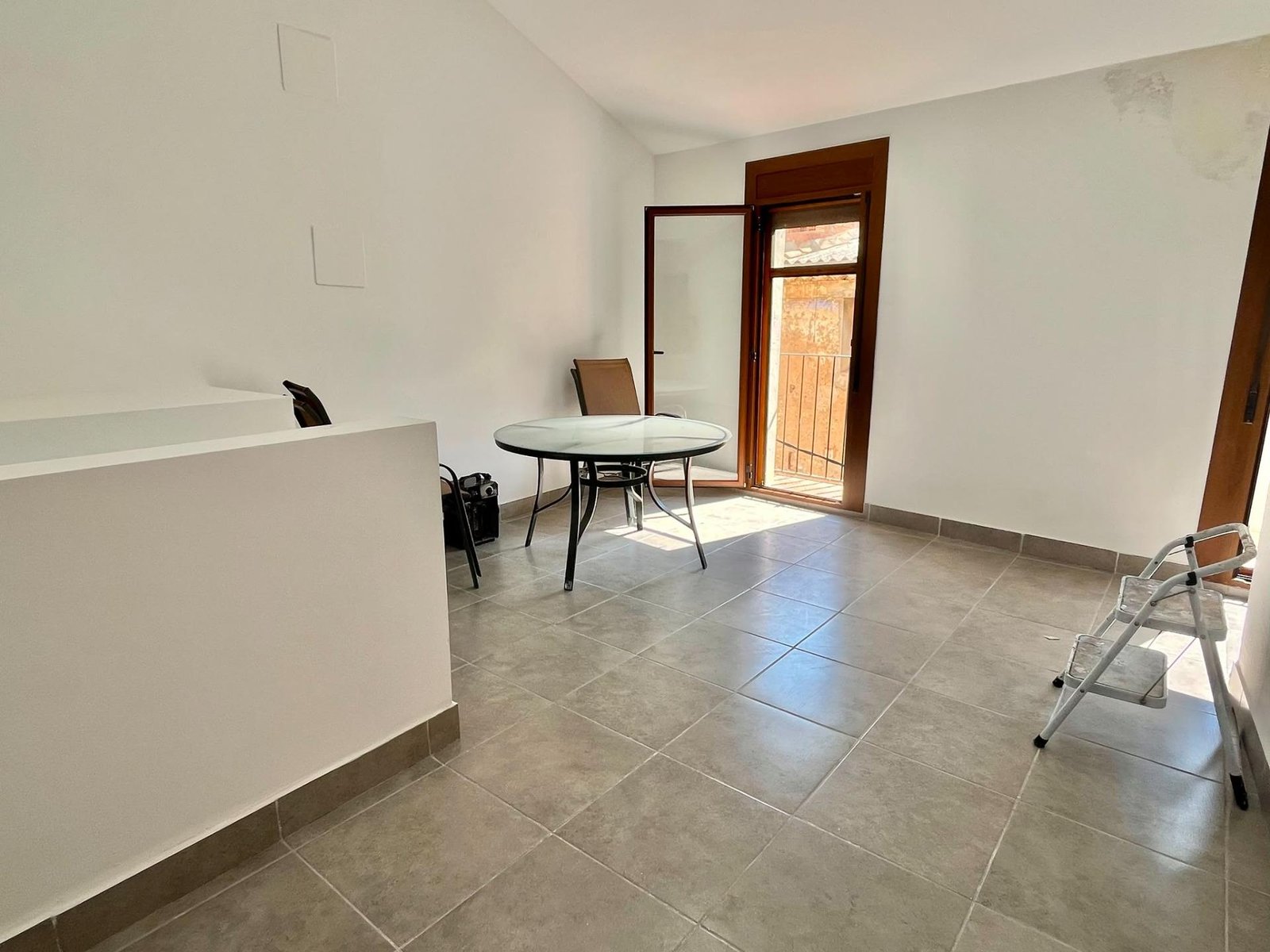 Foto 8 de Impresionante Casa de Pueblo Reformada en Castellsera por solo €270,000