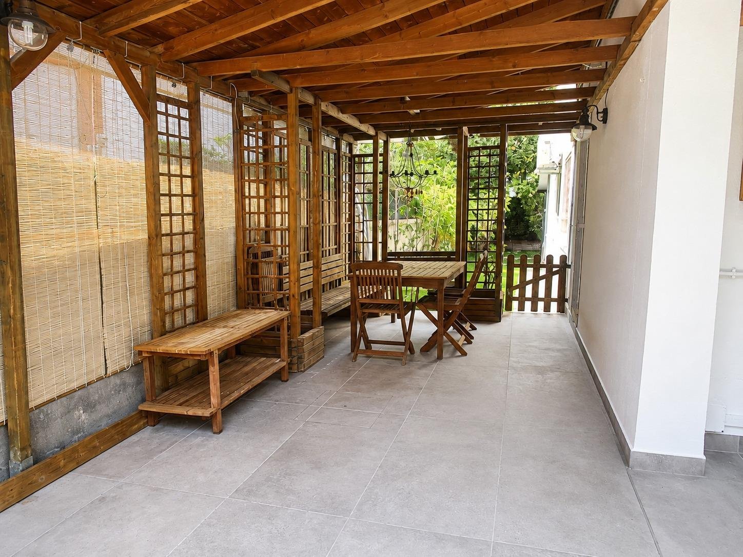 Foto 4 de Casa independiente de 4 dormitorios y piscina privada en Mirasol.