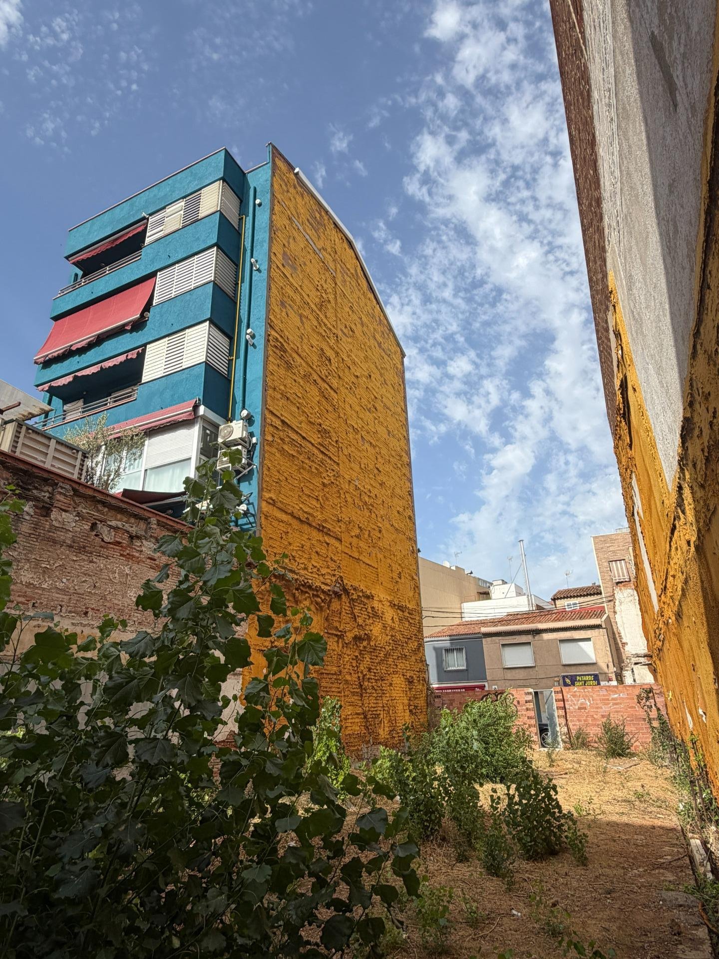 Foto 7 de TERRERNO PARA EDIFICAR BLOQUE EN CTRA BARCELONA