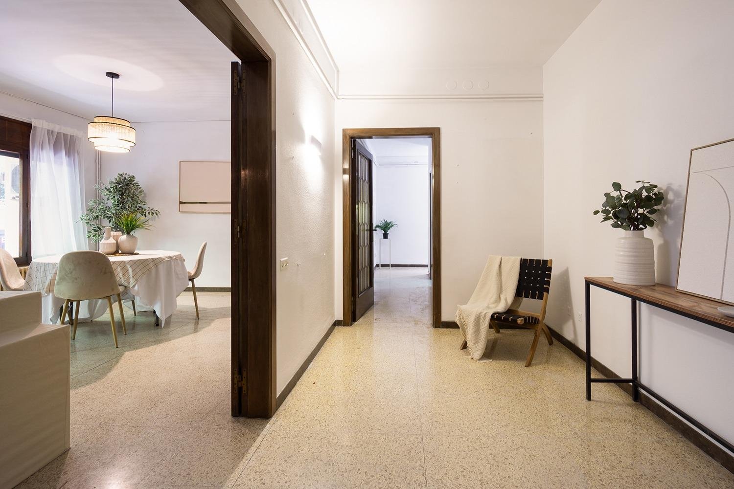 Foto 2 de RAMBLA - GRAN PISO SEÑORIAL CON ASCENSOR Y AMPLIA TERRAZA DE 60m2!!!!!!