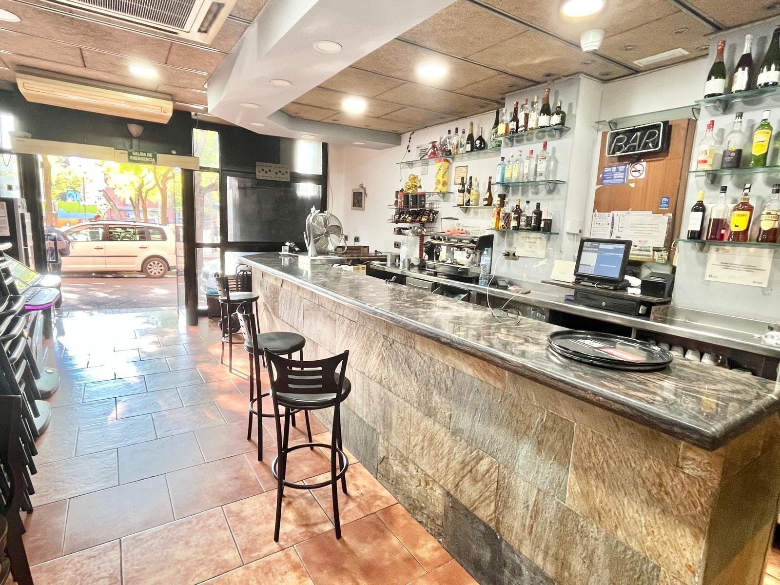 Traspaso de bar en Can Rull, Sabadell!